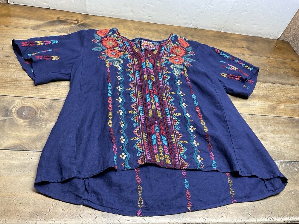 Johnny Was 100% Linen Tunic Short Sleeve Embroidered Navy Blue Large